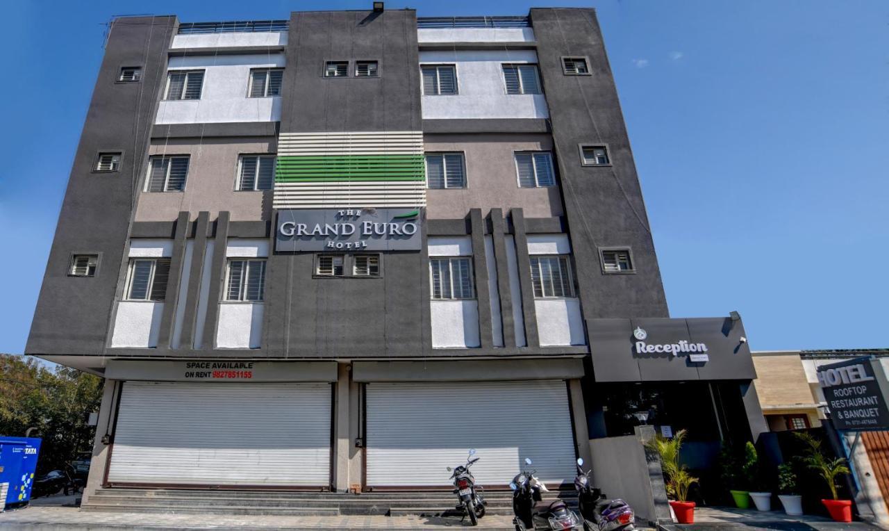 Treebo Grand Euro Pipliyahana Square Indore Zewnętrze zdjęcie