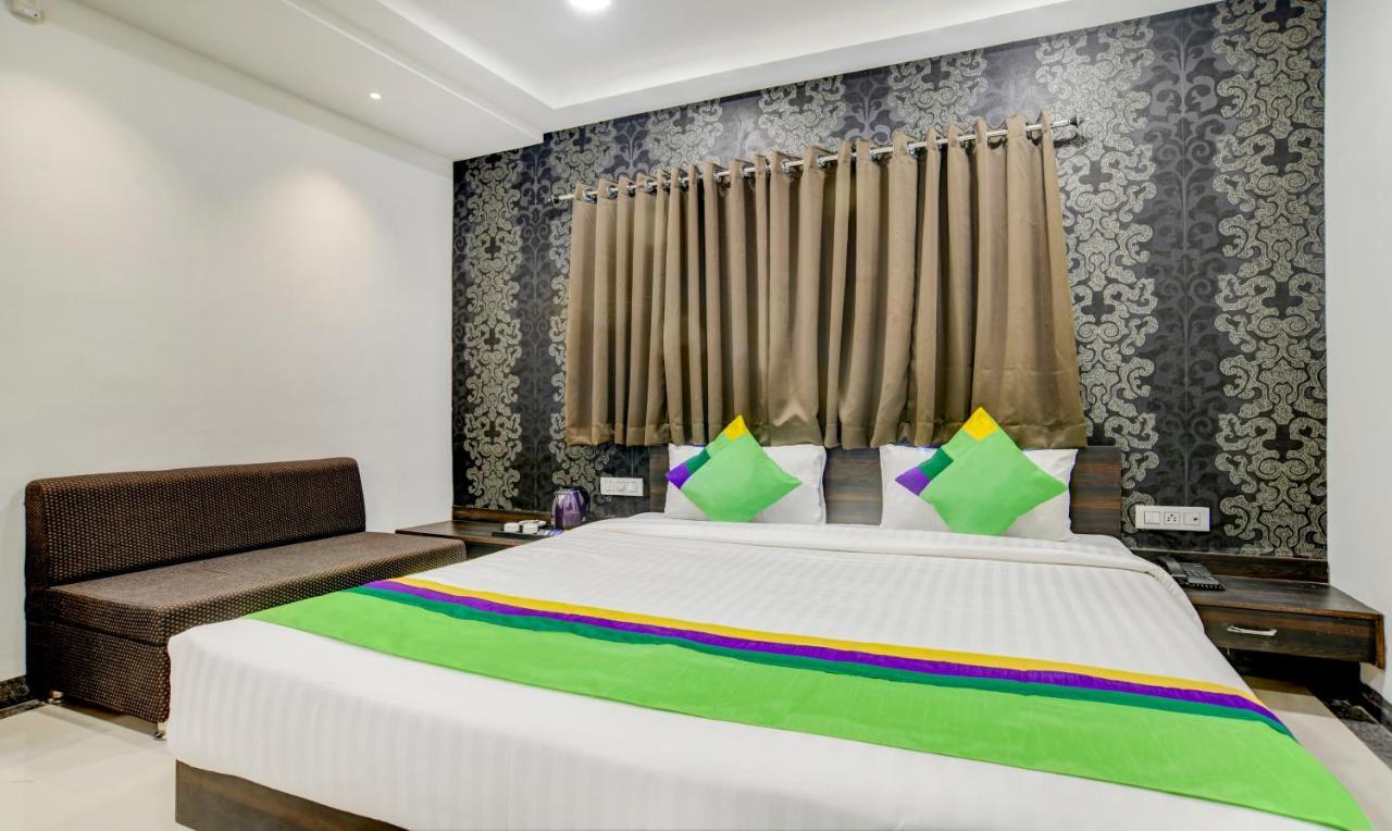 Treebo Grand Euro Pipliyahana Square Indore Zewnętrze zdjęcie