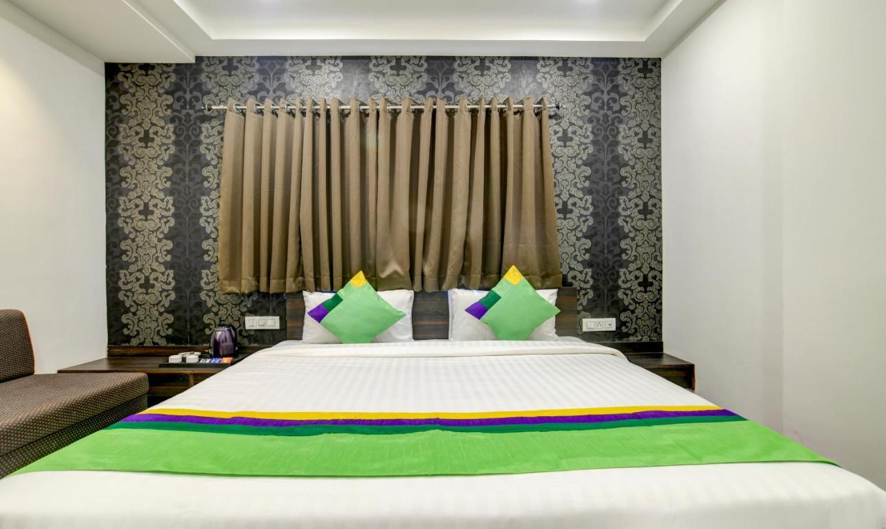 Treebo Grand Euro Pipliyahana Square Indore Zewnętrze zdjęcie